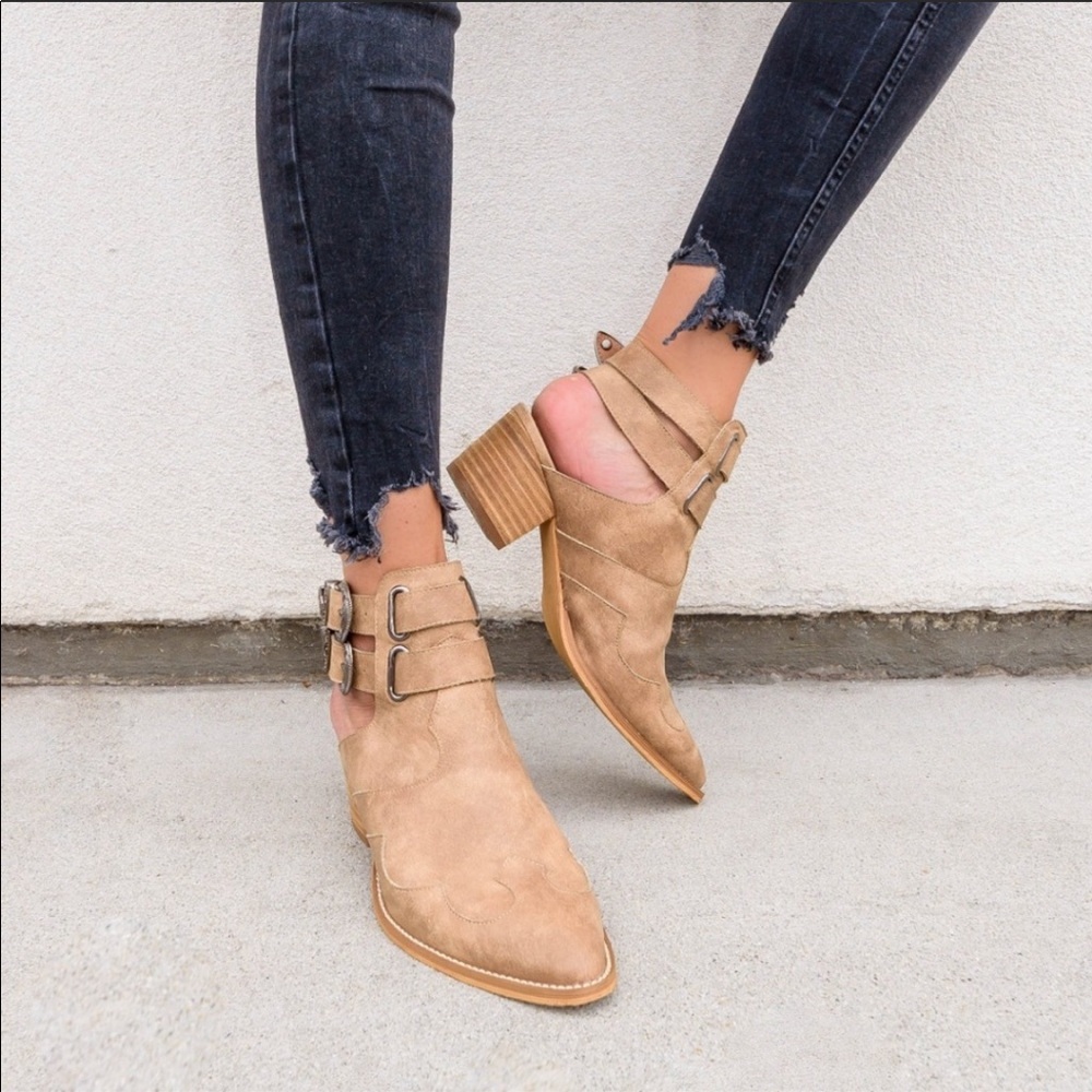 Western boho bootie mule Size 7